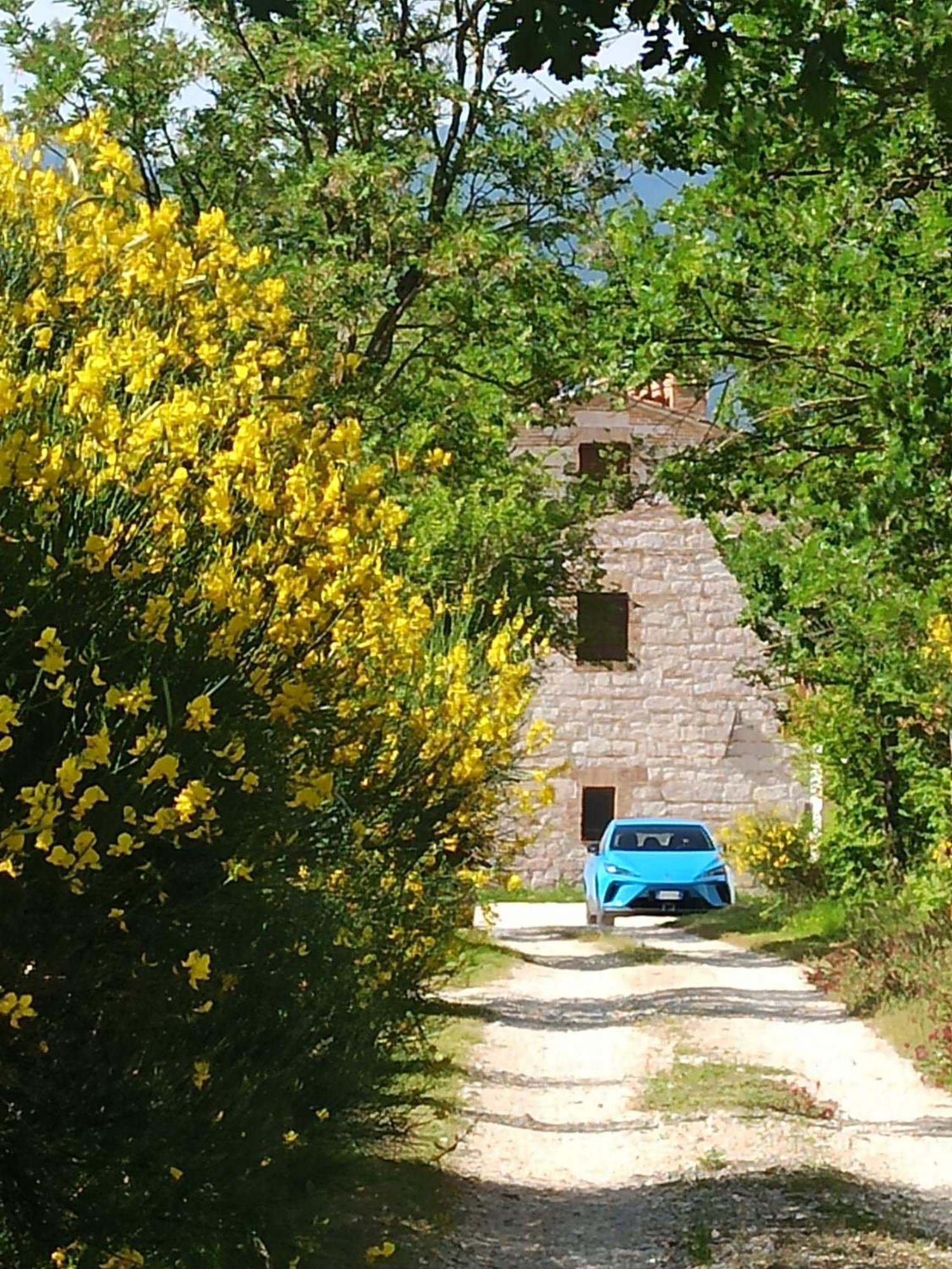 Antica Dimora Italiana Villa Fabriano Eksteriør bilde